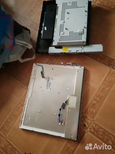 Монитор на запчасти