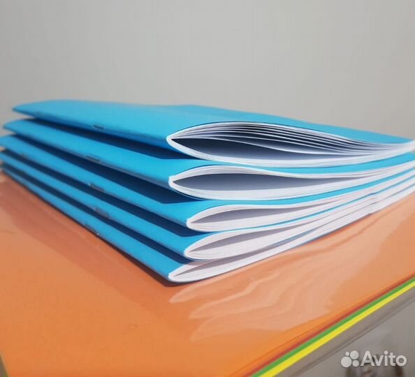 Печать визиток, листовок, плакатов, флагов наклеек