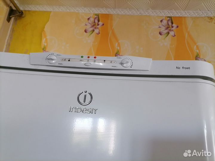 Холодильник Индезит высота 1,80