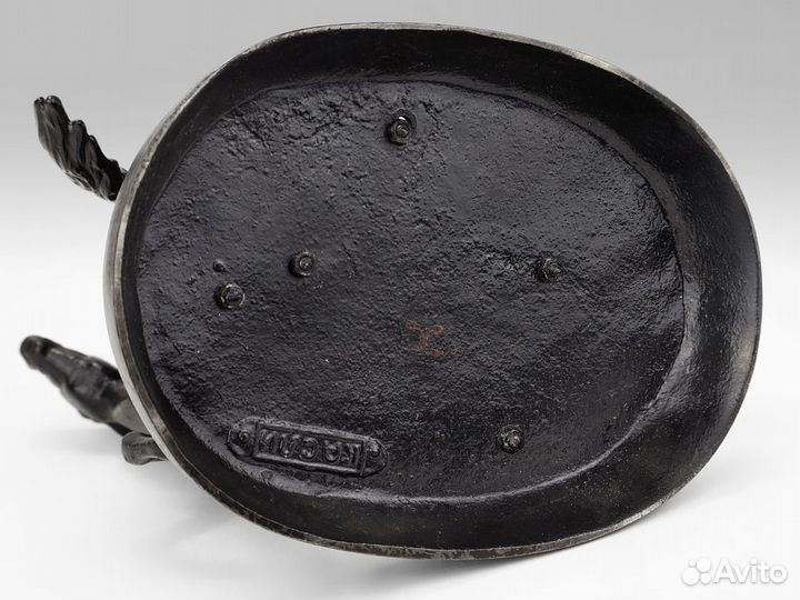 Статуэтка Касли