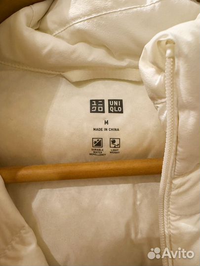 Пуховик облегченный Uniqlo, размер М