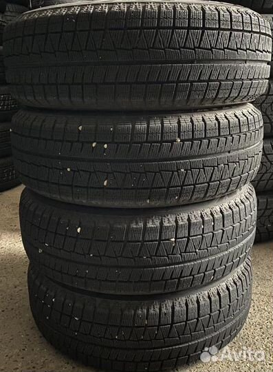 Bridgestone Blizzak Ice 205/60 R16