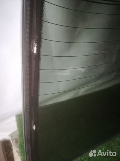 Заднее стекло Тойота Карина Корона Премио AT211