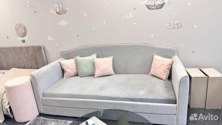 Детская дизайнерская кровать - диван на заказ