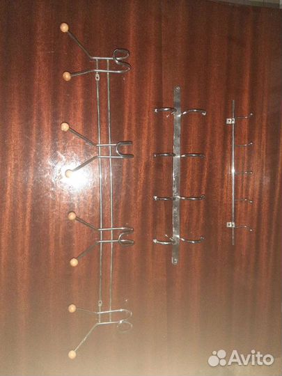 Вешалка, крючки на стену