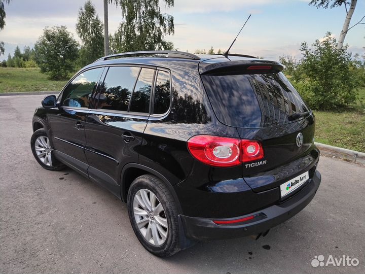 Volkswagen Tiguan 2.0 AT, 2009, 201 000 км