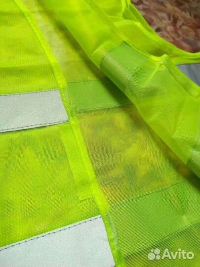 Жилет светоотражающий. Новый