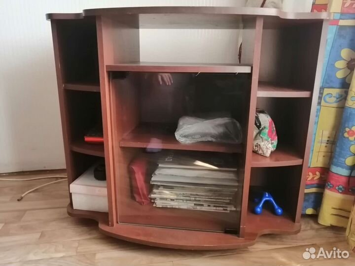 Тумба под телевизор