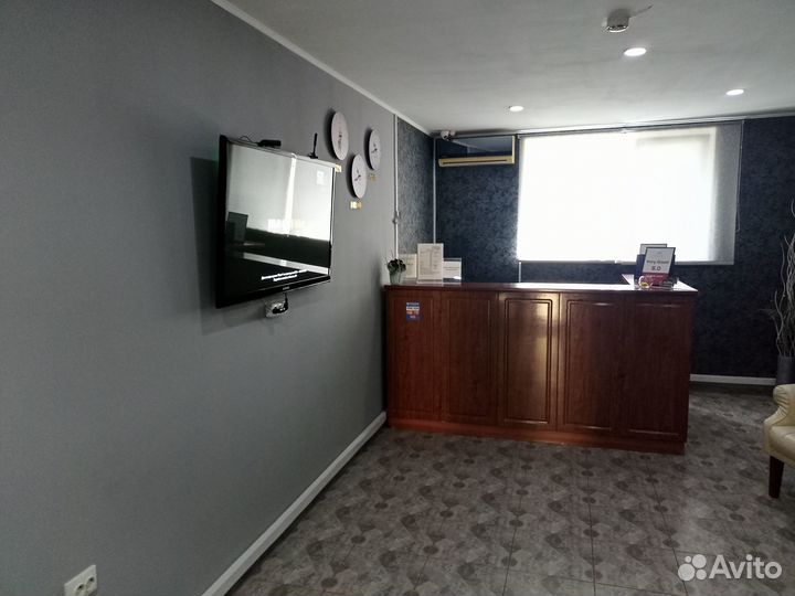 Гостиница с с бассейном, банями, чистыми 400к