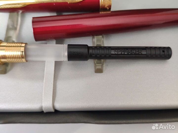 Ручка перьевая Parker Sonnet красный лак