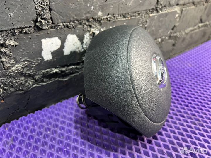 Подушка безопасности водителя Nissan Note