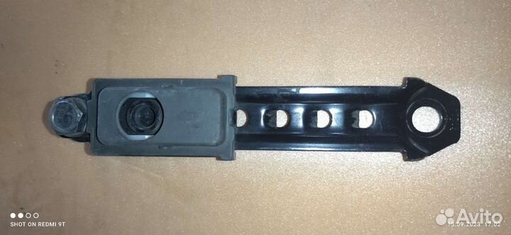 Регулятор ремня безопасности lacetti универсал