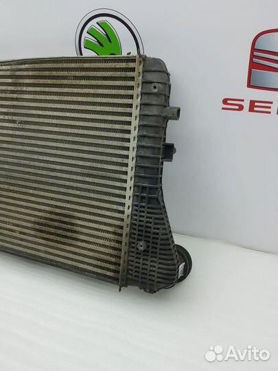 Радиатор интеркулера VW
