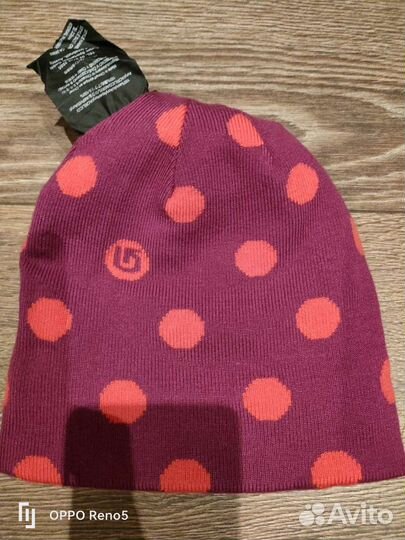 Шапка burton двухсторонняя