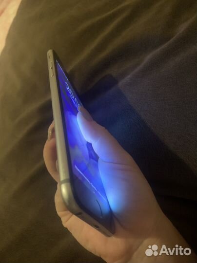 Телефон iPhone 6s plus
