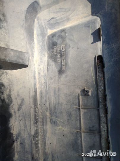 Бампер mazda 3