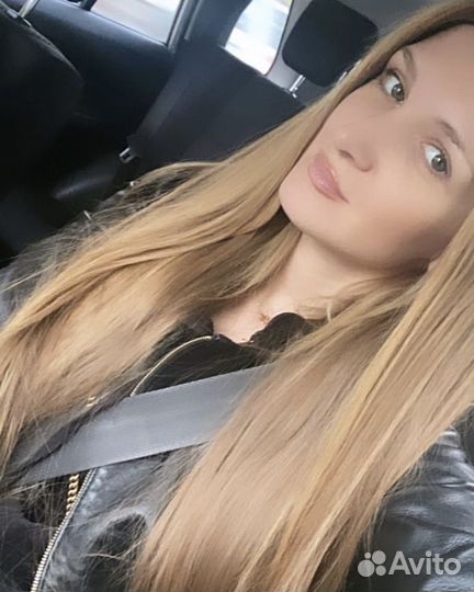 Управляющая салоном красоты