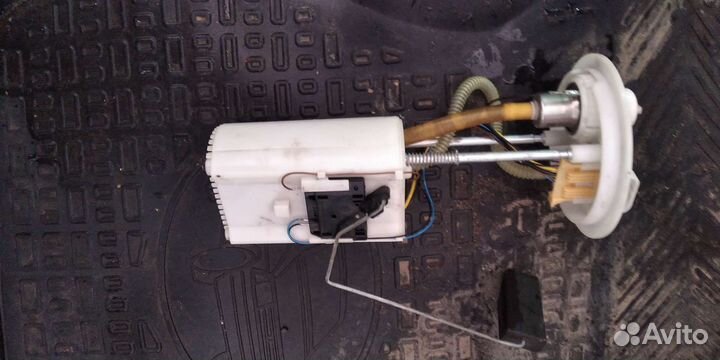 Бензонасос