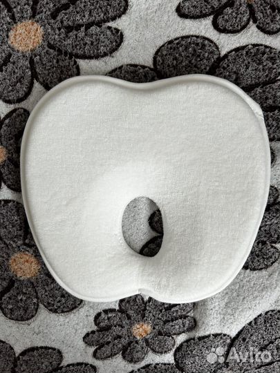 Подушка для новорожденных