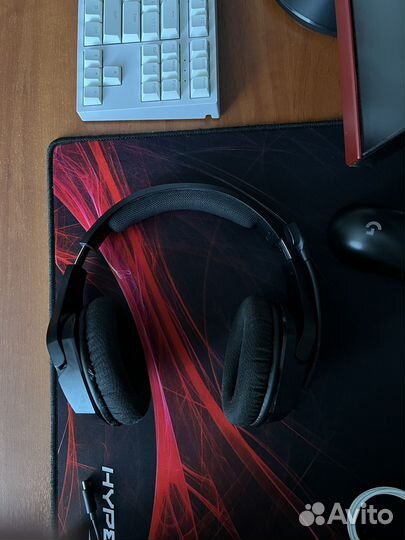 Беспроводные наушники HyperX