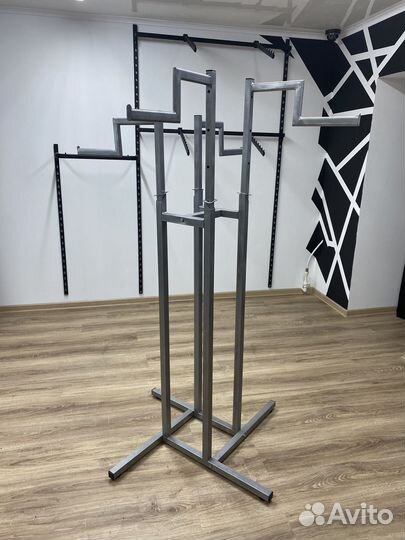 Вешалка напольная