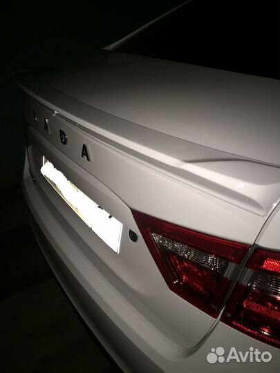 Лип спойлер Веста цвет белый