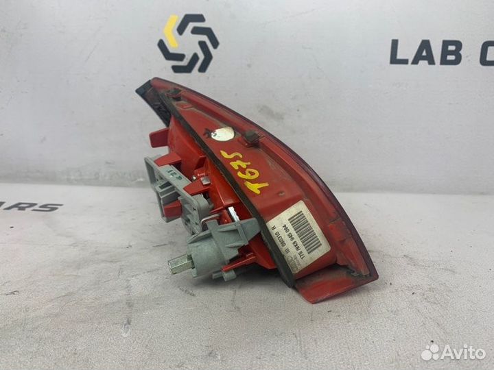 Фонарь задний правый Audi A4 B8 CAB 1.8 tfsi 2008