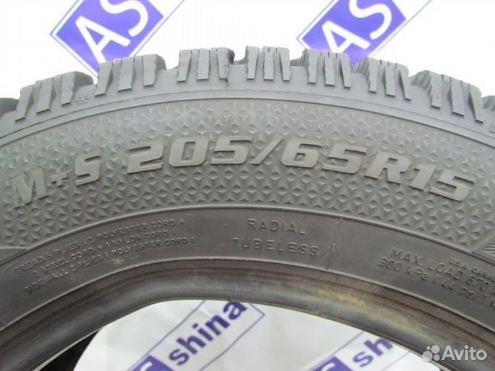 Goodyear UltraGrip 500 205/65 R15 101K