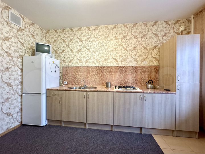 1-к. квартира, 44 м², 1/25 эт.