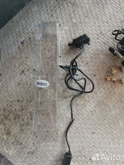 200 новых наушников