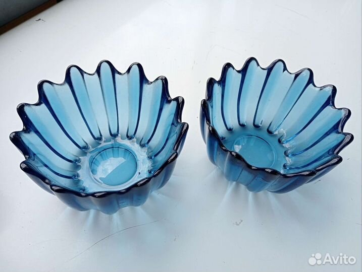 Вазочки синее стекло