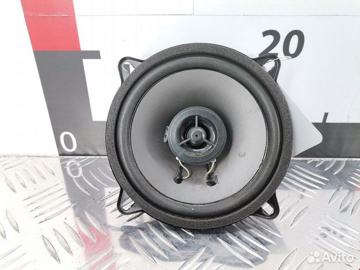 Динамик Volvo 850 рест. 1996