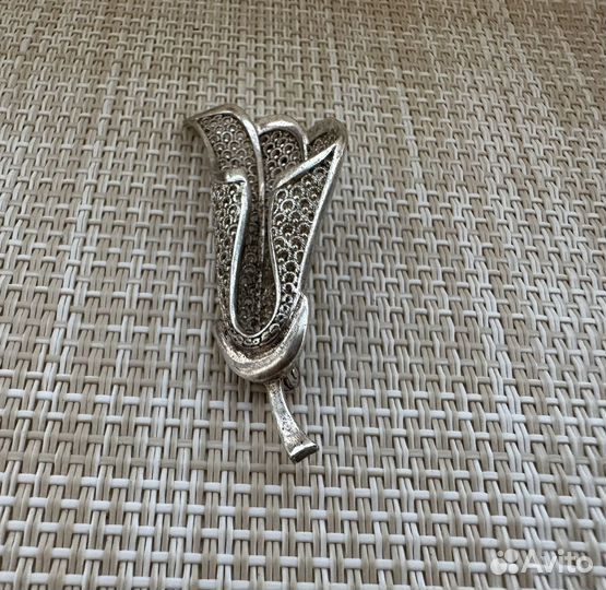 Брошь листок капельное серебро 925 винтаж