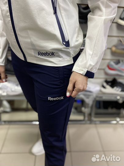 Новый Спортивный костюм reebok женский