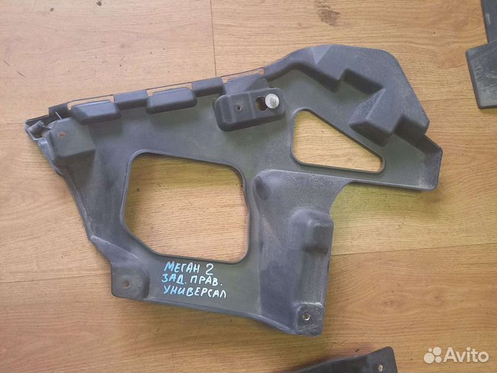 Крепления заднего бампера renault megane2