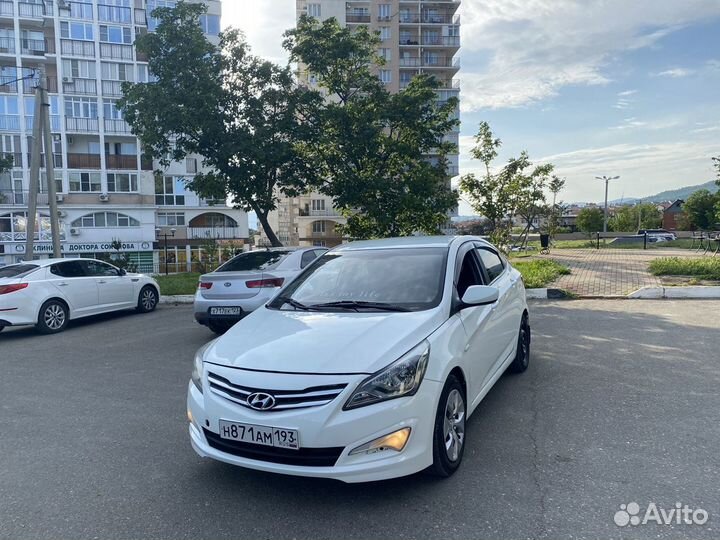 Аренда автомобиля с водителем и без