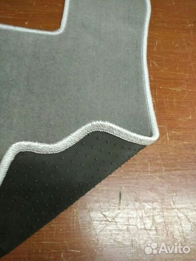 Коврик в салон учебного VW Polo