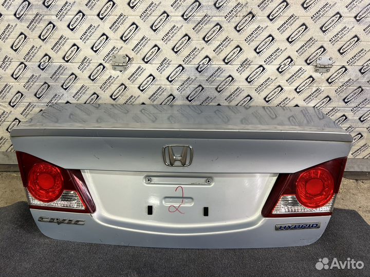 Крышка багажника сборе Хонда Civic 4D