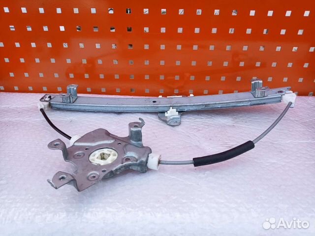 Замок стеклоподъёмник Nissan Juke