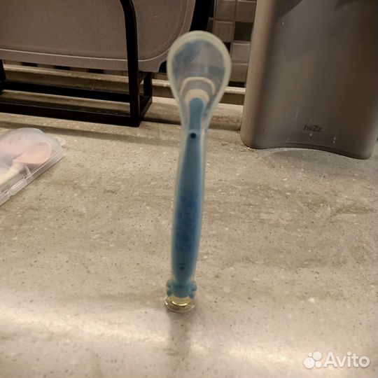 Ложка для прикорма на присоске