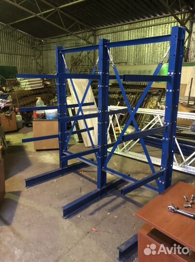 Стеллаж для хранения длинных и тяжёлых вещей