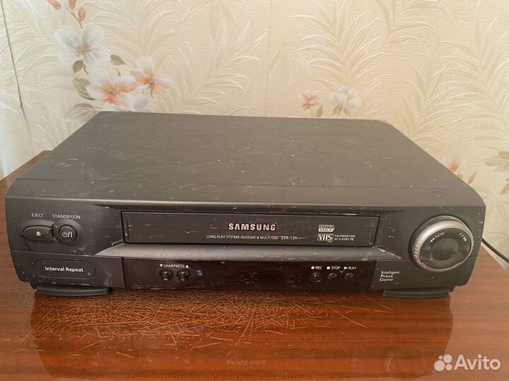 Видеомагнитофон