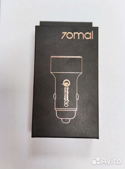 Автомобильное зарядное устройство Xiaomi 70mai