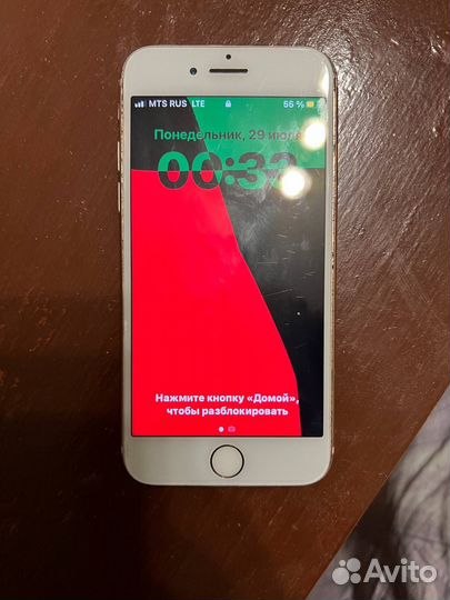iPhone 8, 64 ГБ