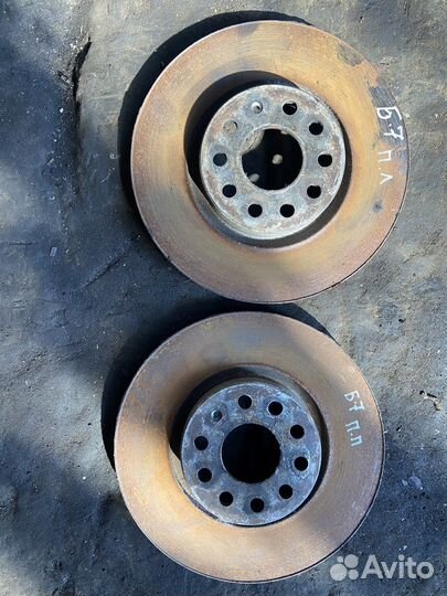 Диски тормозные передние Volkswagen Passat B7