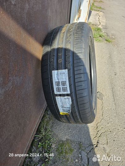 Dunlop SP Sport Maxx 050+ 225/50 R19