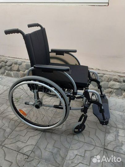 Коляска инвалидная