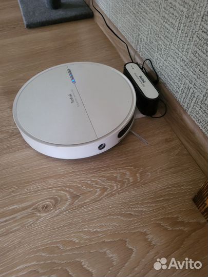 Робот пылесос tefal