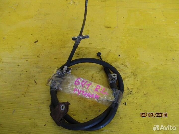 Тросик ручника зад Слева toyota estima 2azfe ACR40