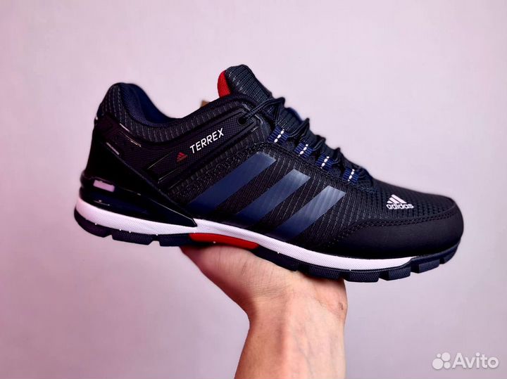 Кроссовки Adidas Terrex осенние